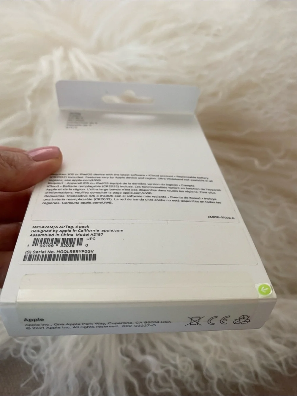 🍎Apple AirTag 4 Pack White NWT 1st Generation 📲📞🤳🍎